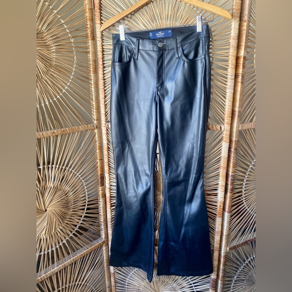 Hollister Black Faux Leather Women's High Rise Flare Jeans Size 26